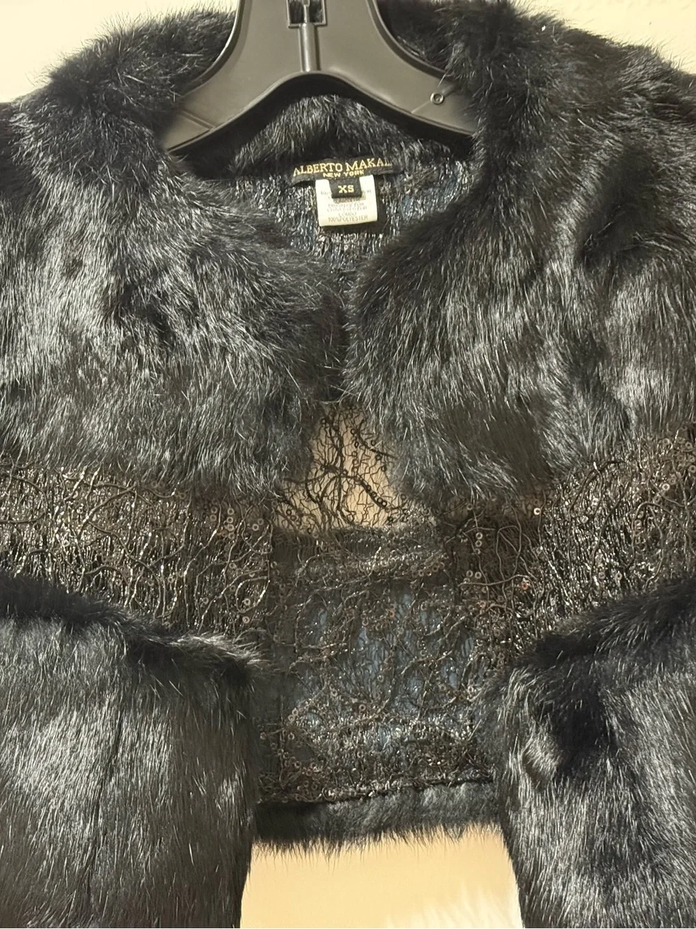 NWOT Alberto Makali genuine fur shrug XS